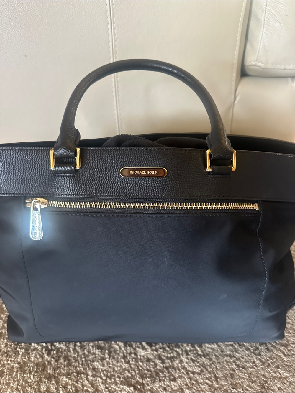 Michael Kors Black Large Tote with Gold Hardware &Leather Trim, laptop excellent - Picture 7 of 8